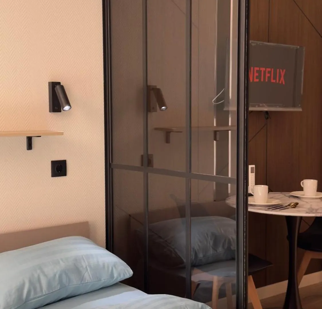 1 Room Apartment Adele Residence Almaty